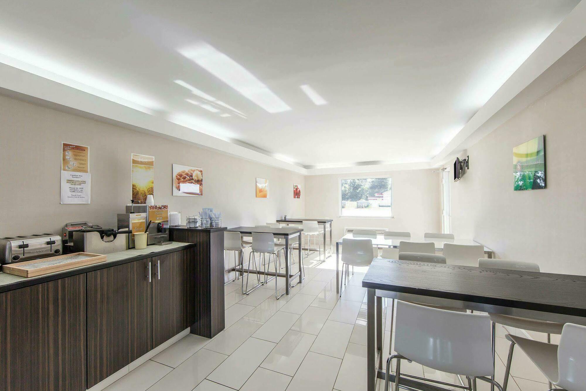 Quality Inn & Suites Jasper Luaran gambar